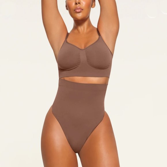 SKIMS POWER MESH HIGH WAIST THONG - NWT - Picture 1 of 15